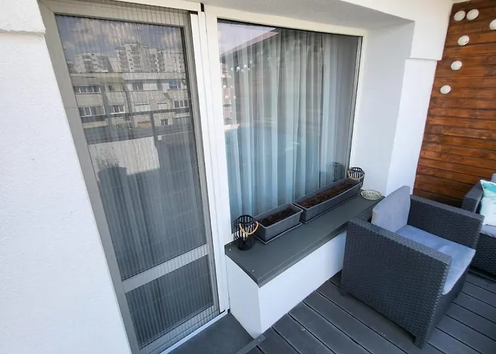 Demure Terrace